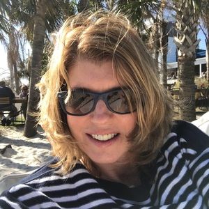 Meet your Posher, Sheila